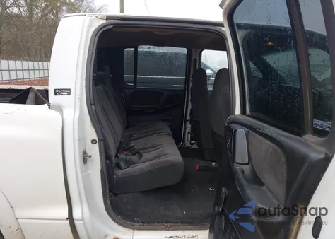 2000 Dodge Dakota Slt/Sport z USA, uszkodzony, nr VIN 1B7GG2AX1YS629686